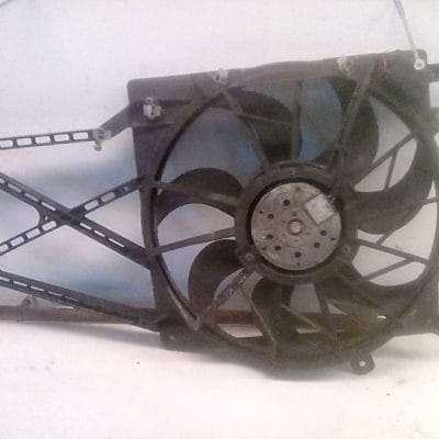 GM 0 130 303 245/90 570 739 Koel Ventilator Opel Zafira A 1.6 16V (2001)