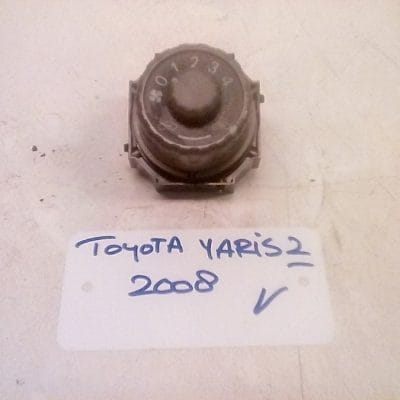 758857 55902 Kachel Schakelaar Toyota Yaris 2 (2008)