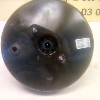 Bosch 0204054153 55704097 Rembekrachtiger Fiat Punto (2007)