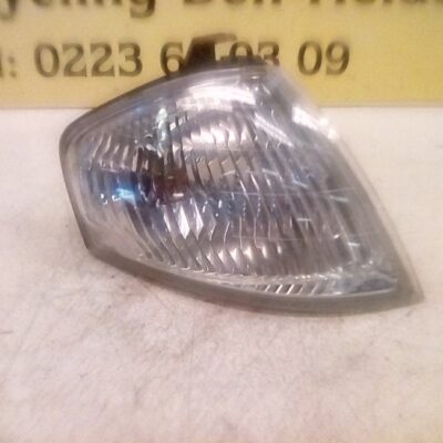 R4138R Knipperlicht Rechts Mazda 323 Fastback 1998/2001