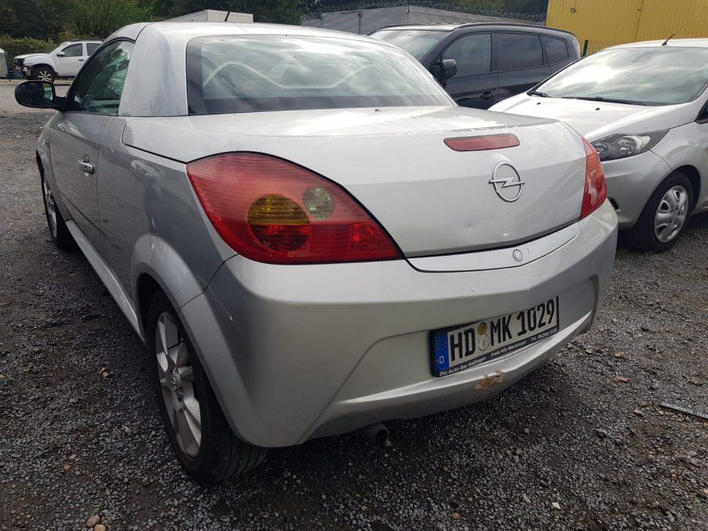Gebruikte Onderdelen Opel Tigra Twintop 1.4 16V. 10-2004 / 03-2010 MOT.Z14XEP 66KW